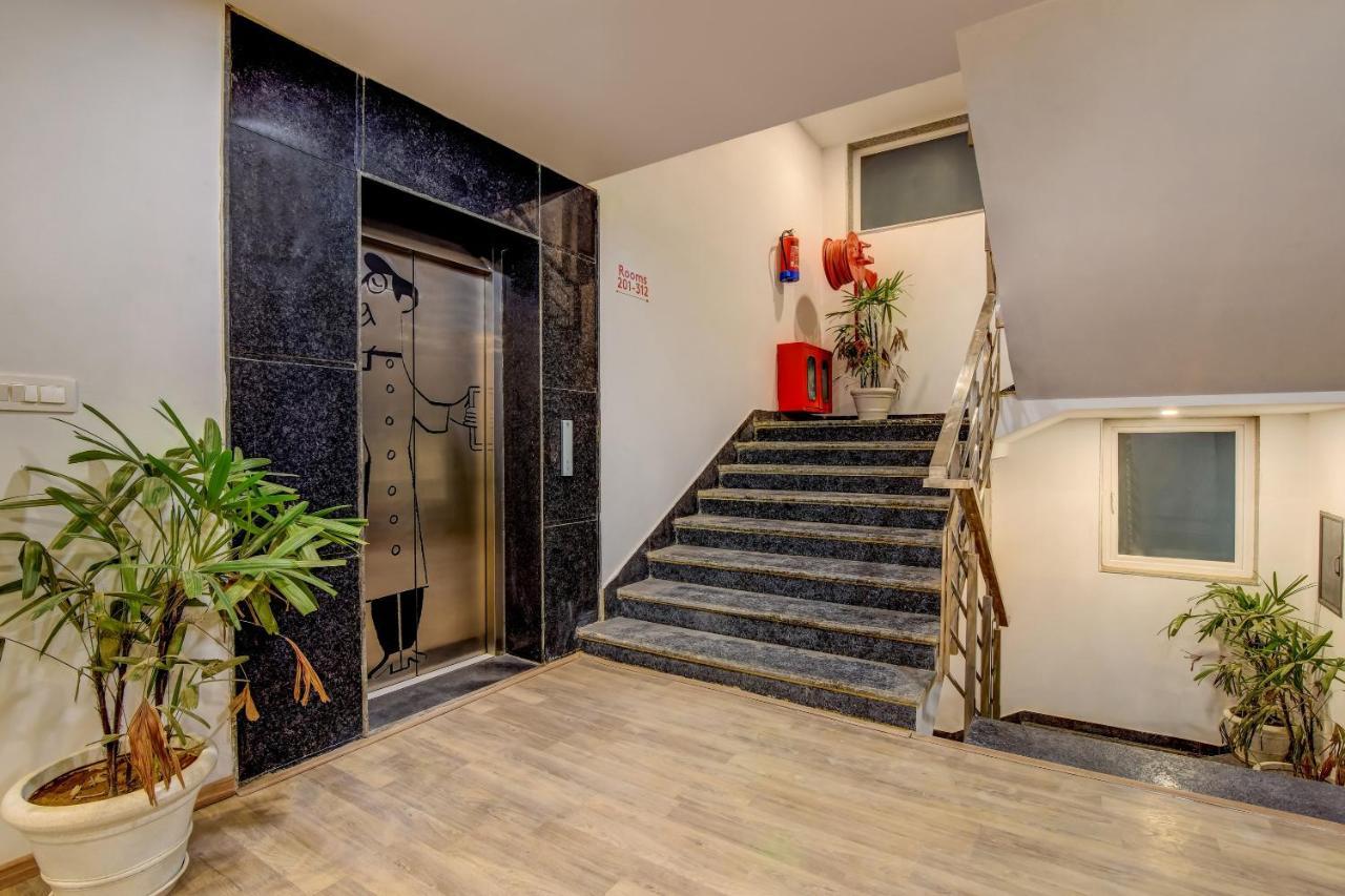 Oyo Townhouse 115 Patel Nagar Hotel Nova Deli Exterior foto