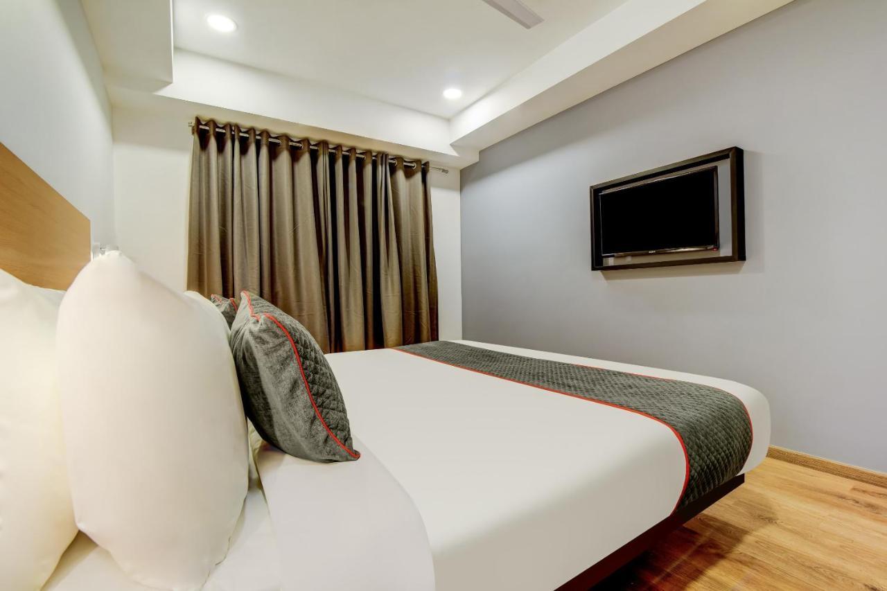 Oyo Townhouse 115 Patel Nagar Hotel Nova Deli Exterior foto